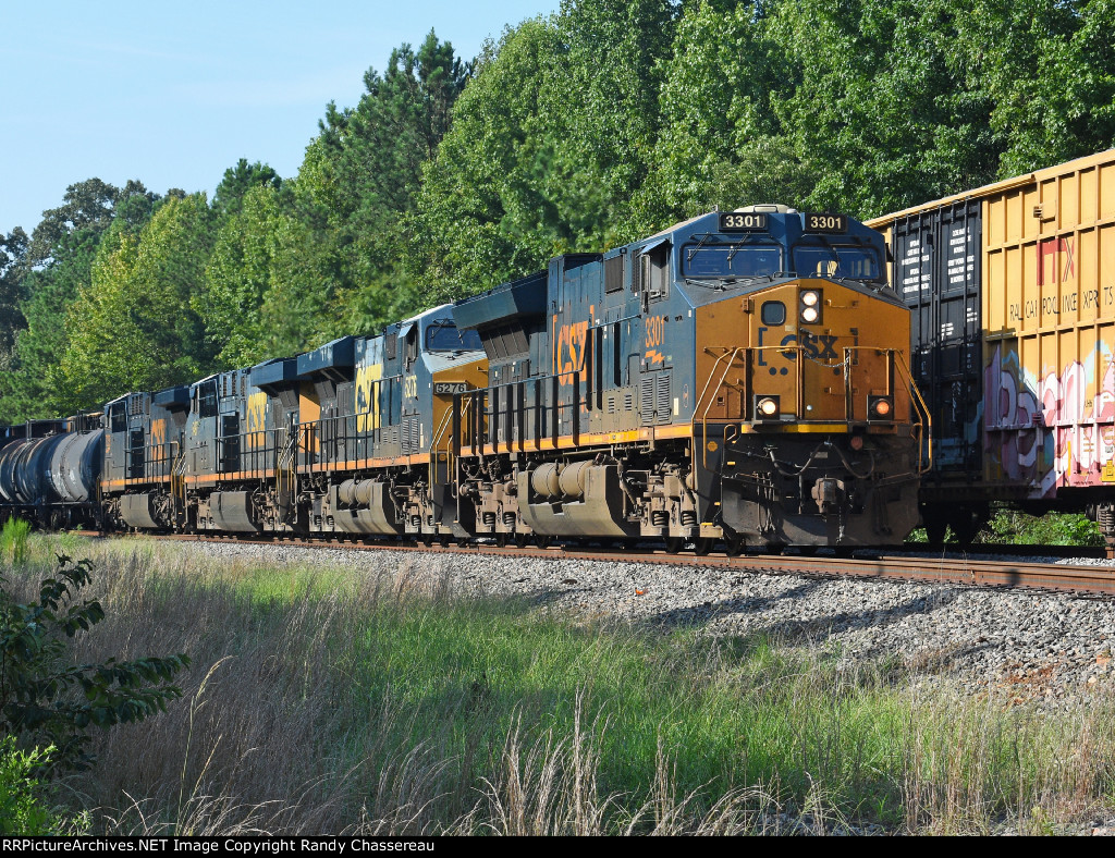 CSXT 3301 M692-10